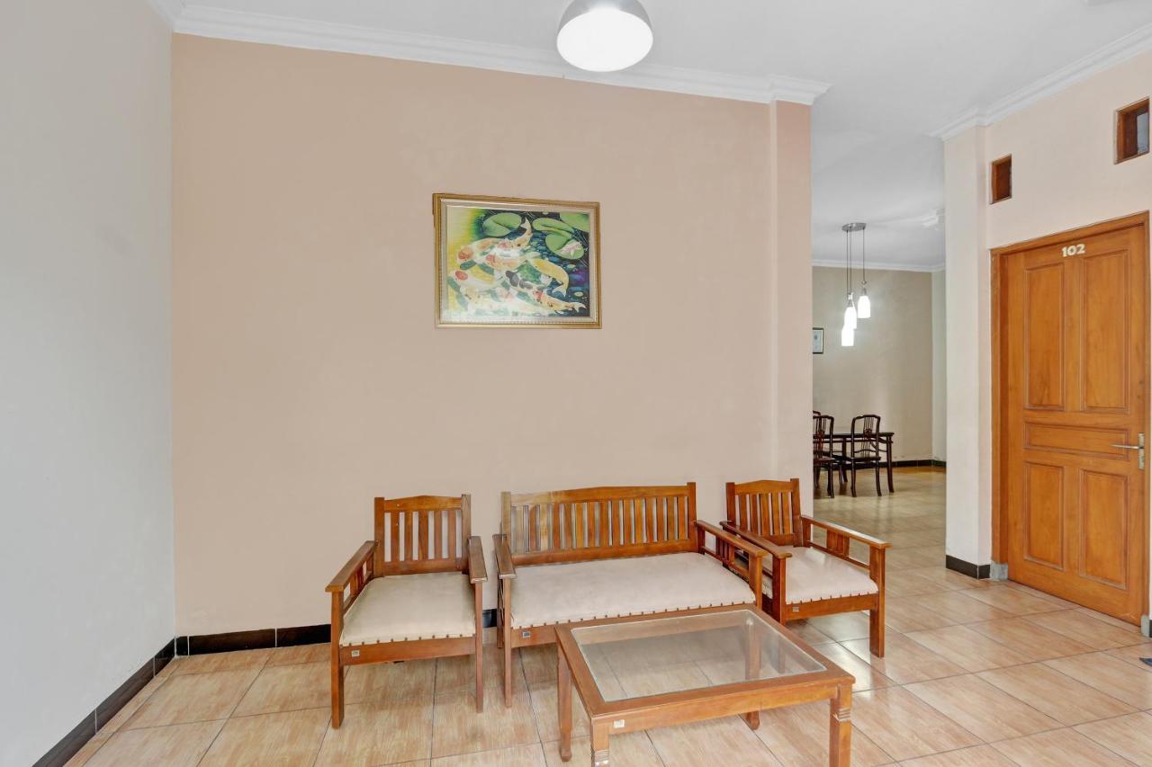 Hotel Wisma Ck Kebumen ภายนอก รูปภาพ