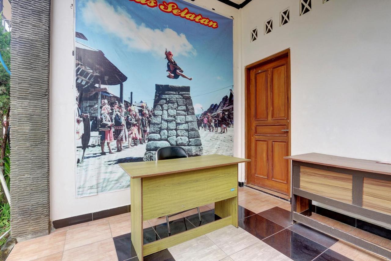 Hotel Wisma Ck Kebumen ภายนอก รูปภาพ